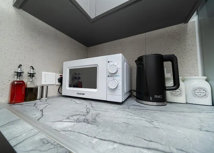 1 Bedroom Flat * نيقوسيا