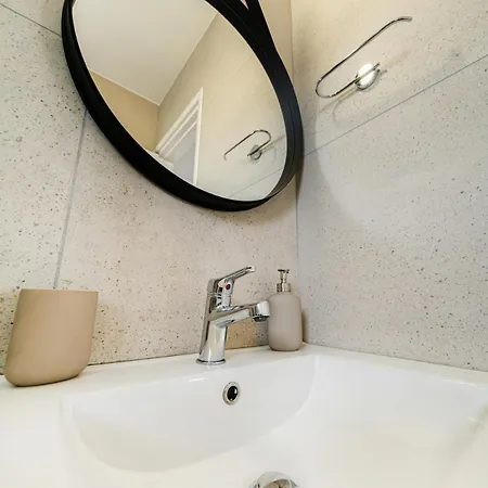 1 Bedroom Flat Apartament *
